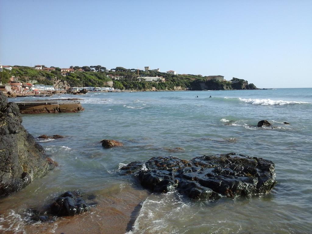 Appartamenti Torre Medicea Castiglioncello Luaran gambar