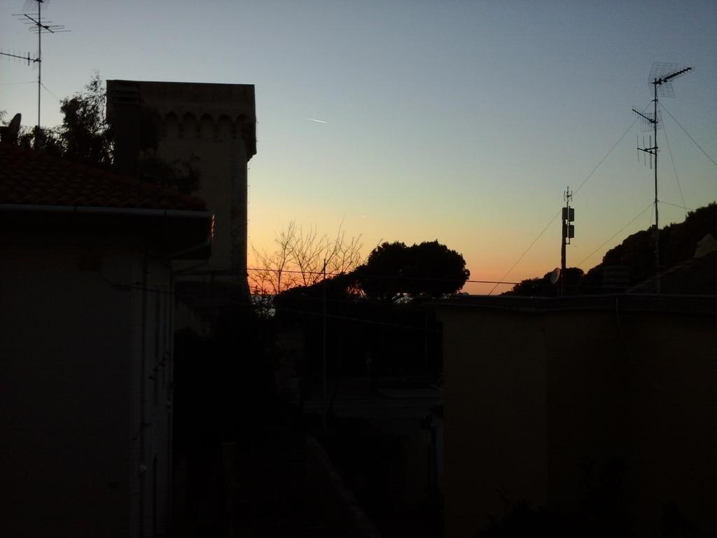 Appartamenti Torre Medicea Castiglioncello Luaran gambar