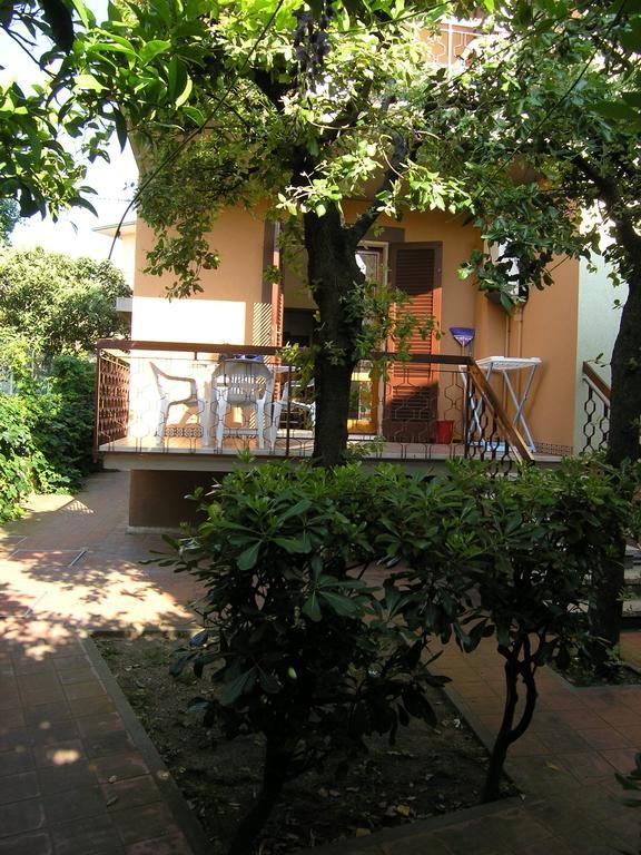 Appartamenti Torre Medicea Castiglioncello Bilik gambar